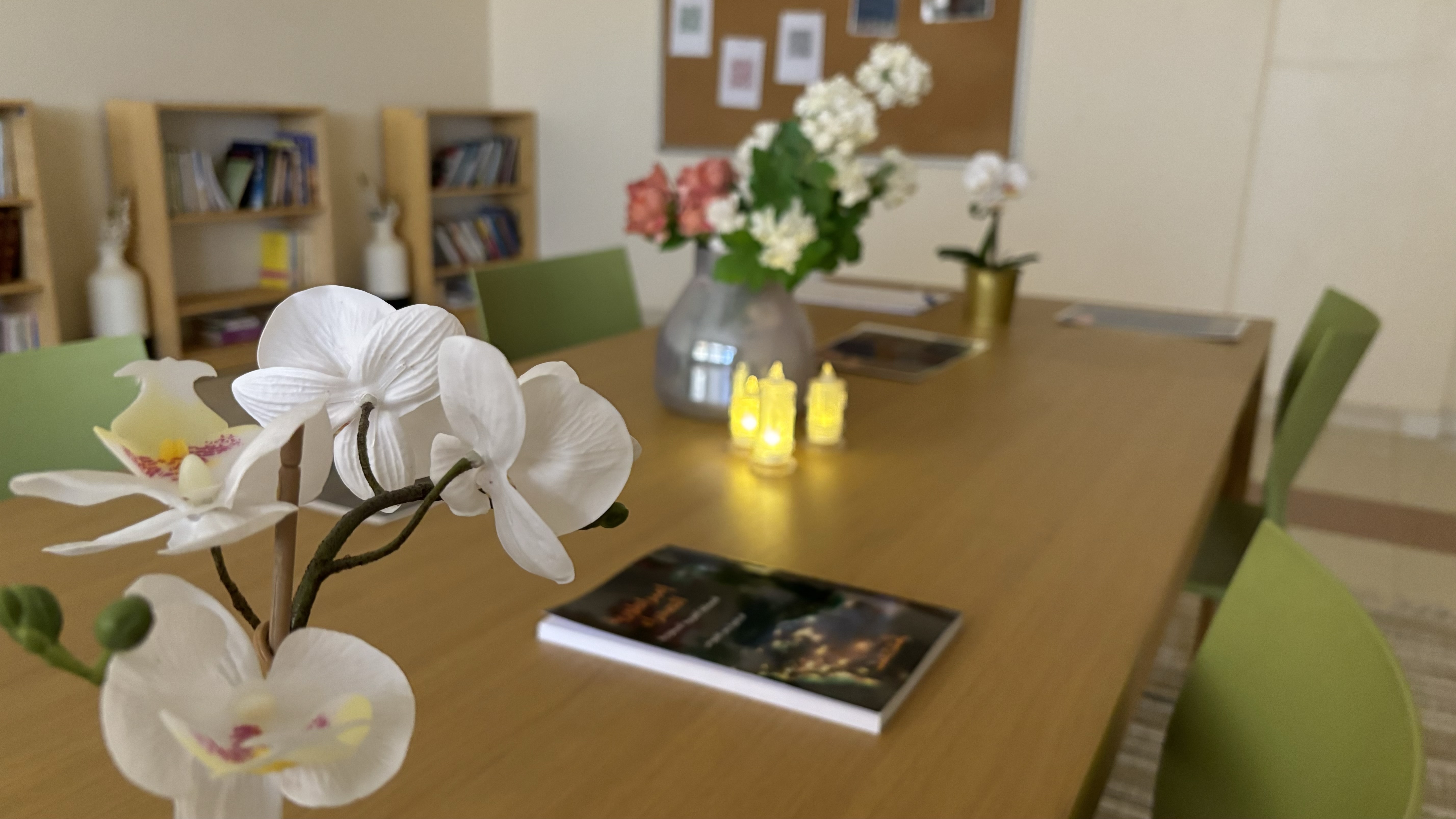 نادي القراءة.jpeg